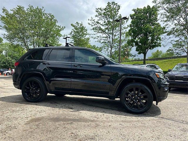 2021 Jeep Grand Cherokee Laredo X