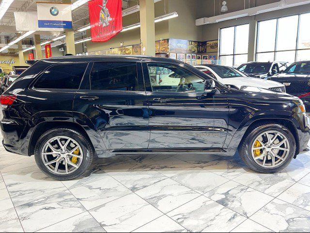 2021 Jeep Grand Cherokee Trackhawk