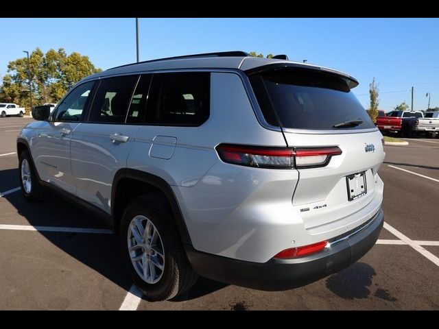 2021 Jeep Grand Cherokee L Laredo