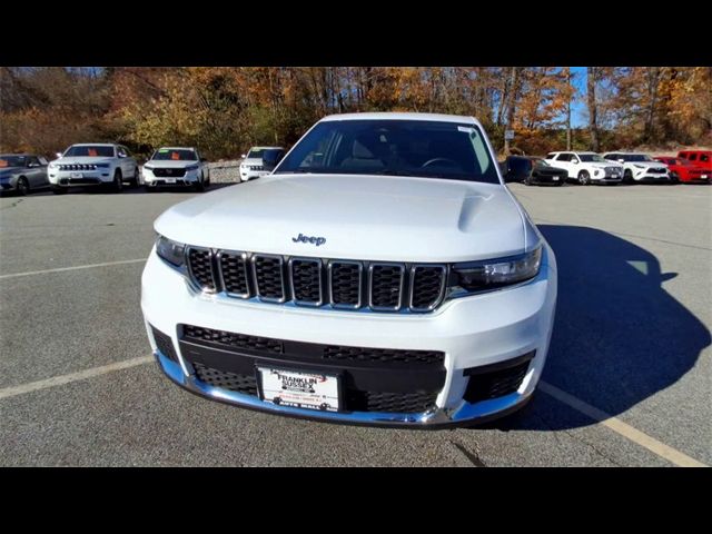 2021 Jeep Grand Cherokee L Laredo