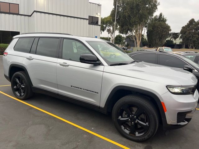 2021 Jeep Grand Cherokee L Altitude