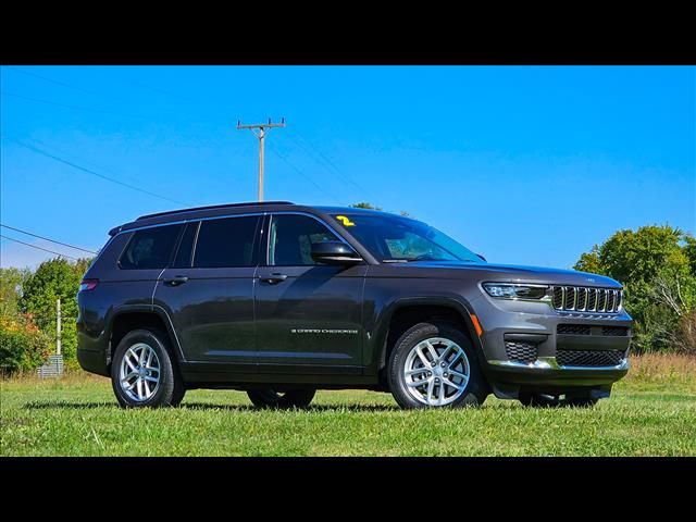 2021 Jeep Grand Cherokee L Laredo