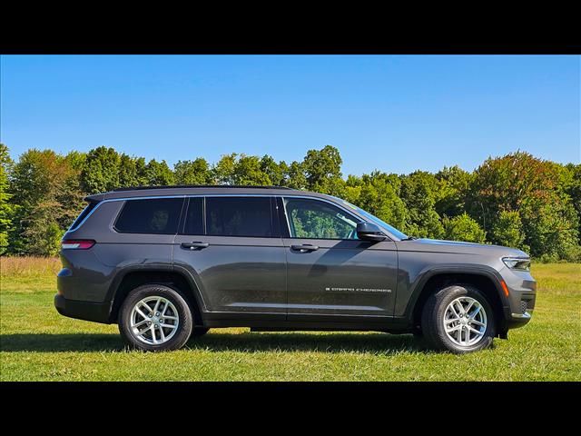 2021 Jeep Grand Cherokee L Laredo