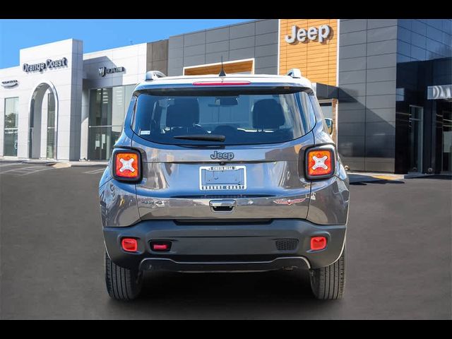 2021 Jeep Renegade Trailhawk