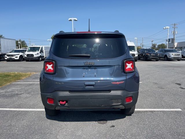 2021 Jeep Renegade Trailhawk