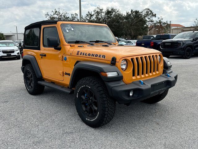 2021 Jeep Wrangler Islander