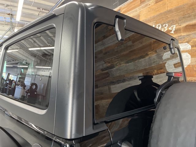 2021 Jeep Wrangler Islander