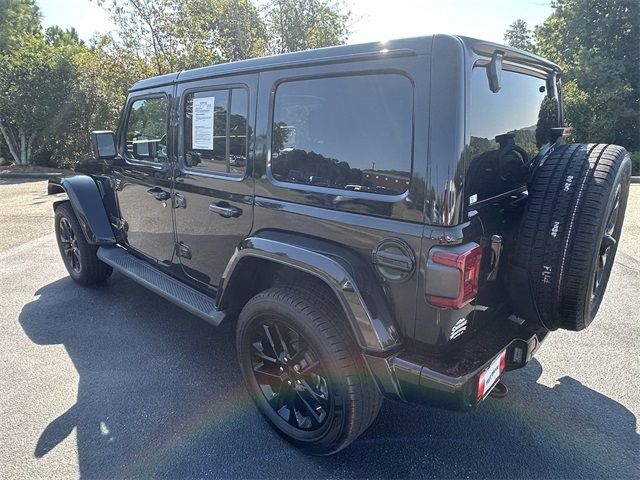 2021 Jeep Wrangler Unlimited Sahara High Altitude