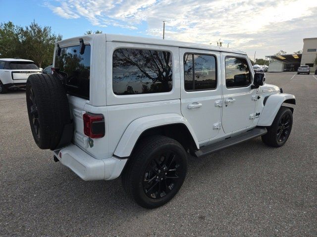 2021 Jeep Wrangler Unlimited Sahara High Altitude