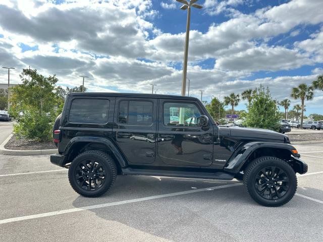 2021 Jeep Wrangler Unlimited Sahara High Altitude