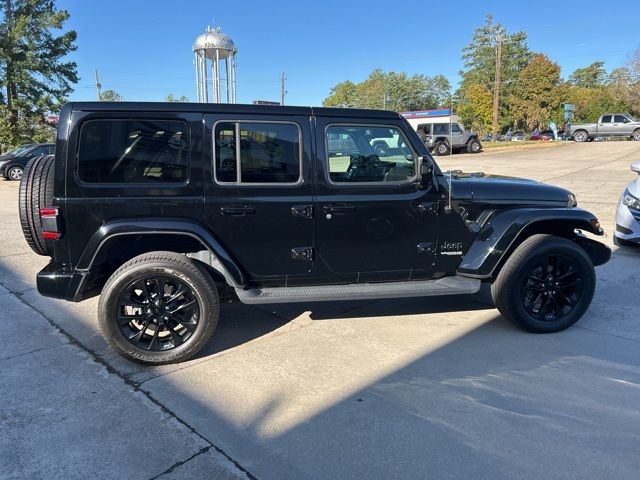 2021 Jeep Wrangler Unlimited Sahara High Altitude