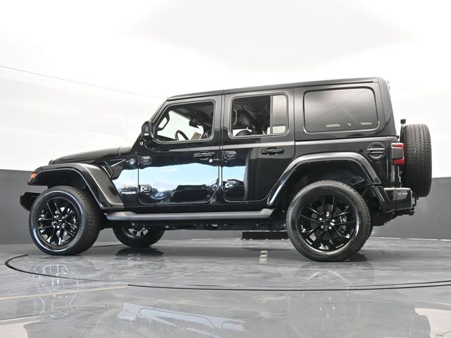 2021 Jeep Wrangler Unlimited Sahara High Altitude