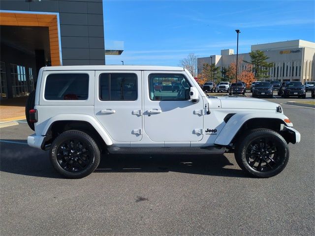 2021 Jeep Wrangler Unlimited Sahara High Altitude