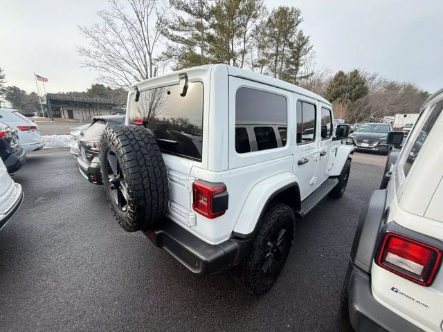 2021 Jeep Wrangler Unlimited Sahara Altitude