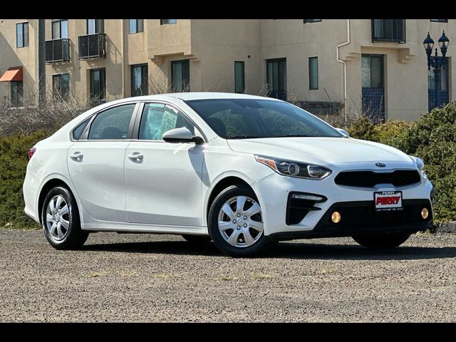 2021 Kia Forte FE