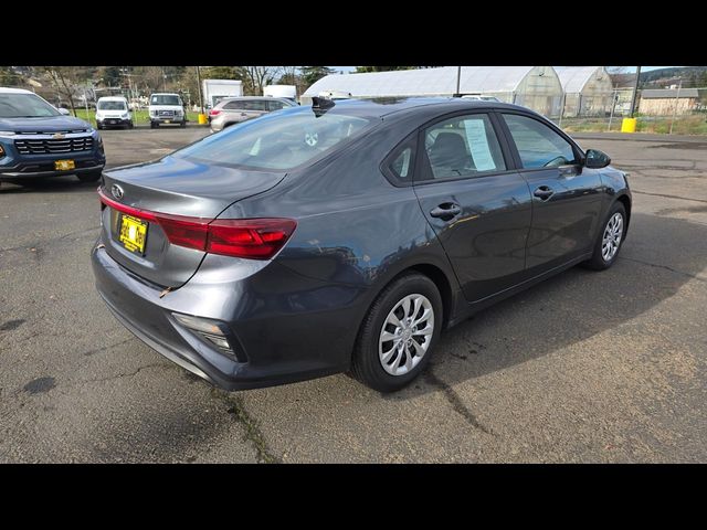 2021 Kia Forte FE