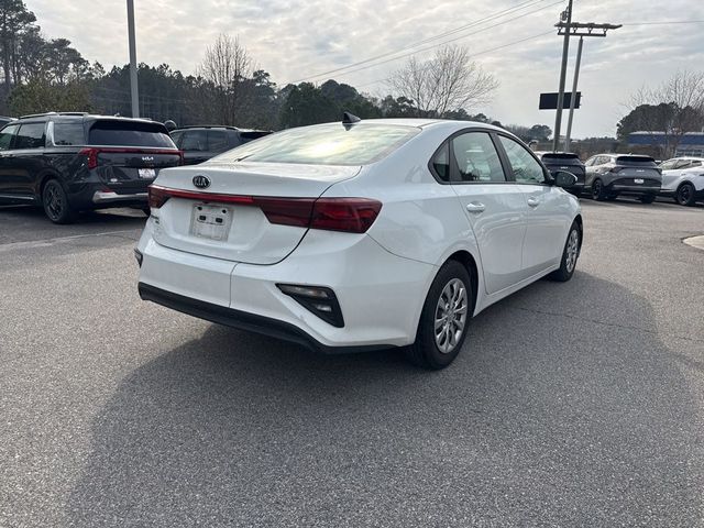 2021 Kia Forte FE