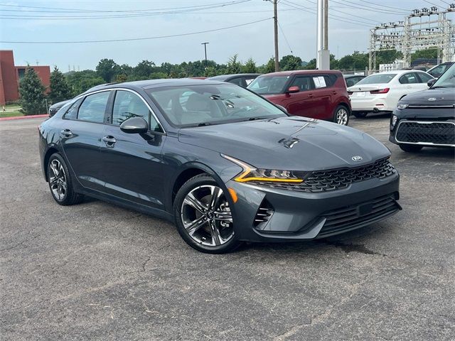 2021 Kia K5 EX