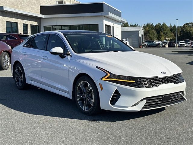 2021 Kia K5 EX