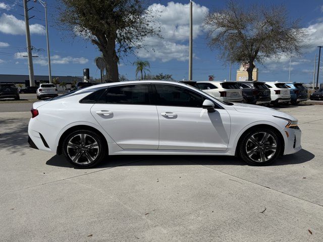 2021 Kia K5 EX