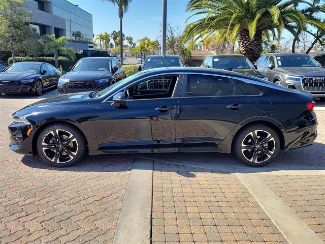2021 Kia K5 GT-Line