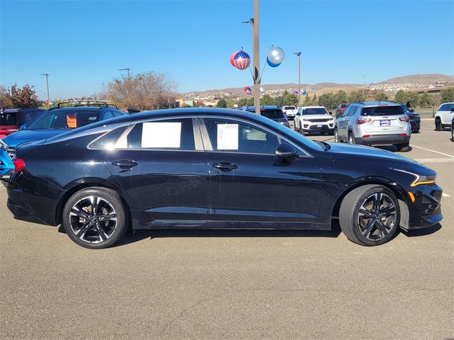 2021 Kia K5 GT-Line