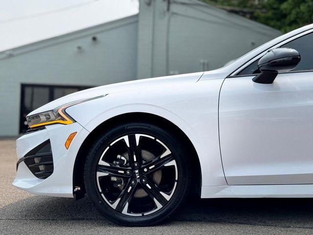 2021 Kia K5 GT-Line