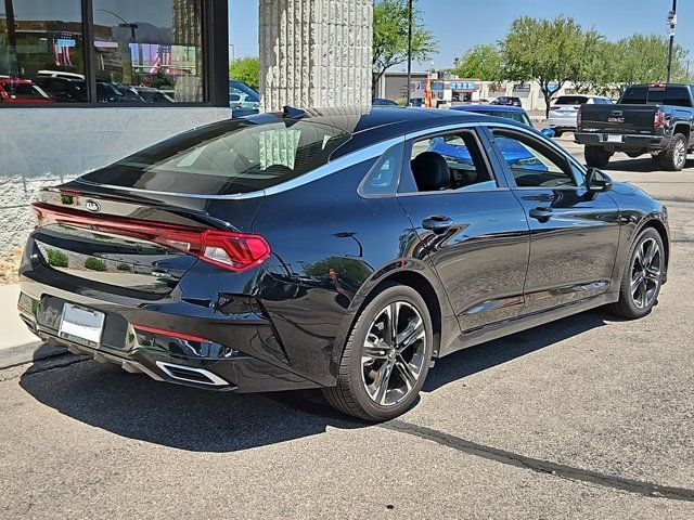 2021 Kia K5 GT-Line