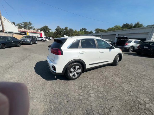 2021 Kia Niro LX