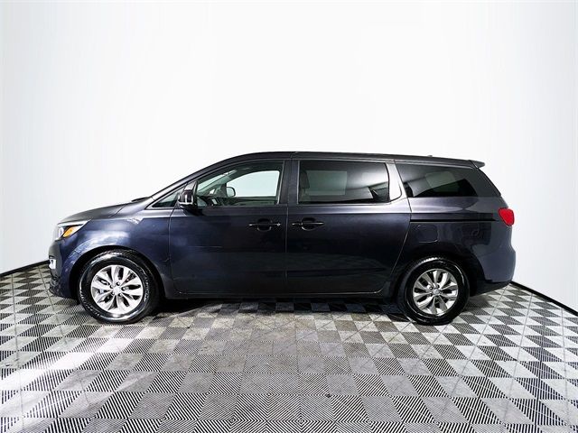 2021 Kia Sedona LX