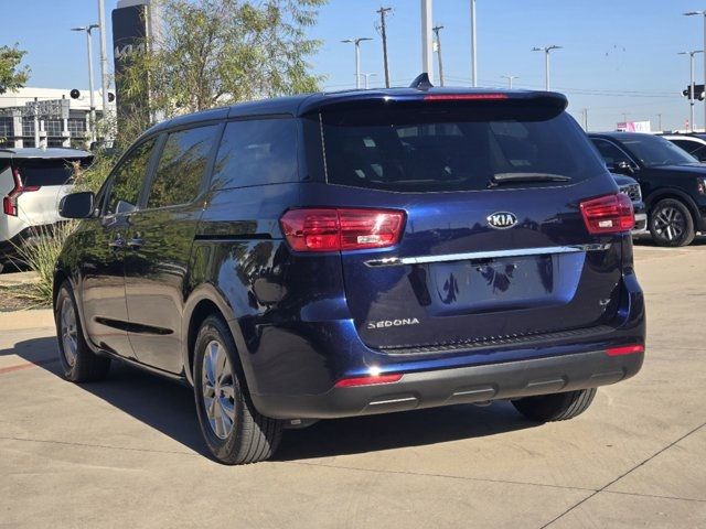 2021 Kia Sedona LX