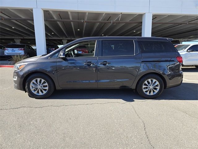 2021 Kia Sedona LX