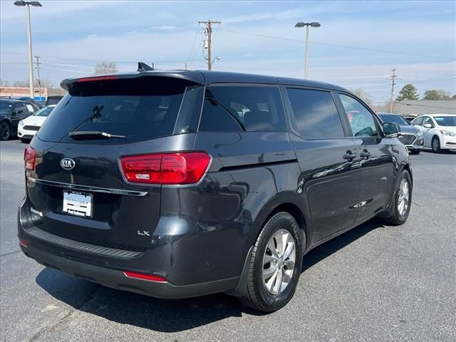 2021 Kia Sedona LX