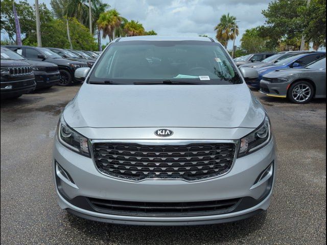 2021 Kia Sedona LX