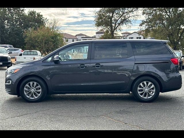 2021 Kia Sedona LX