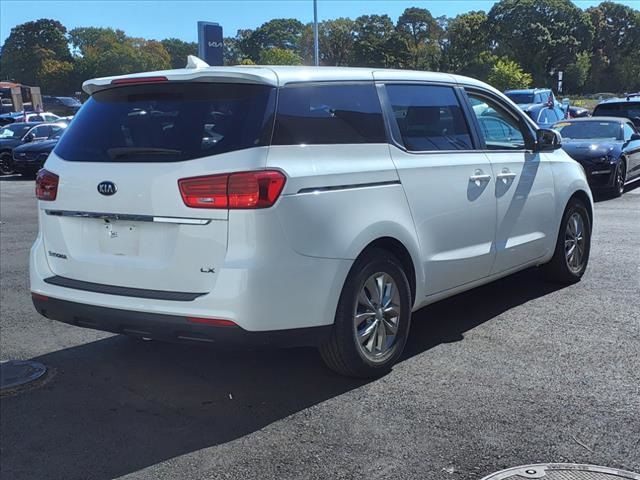 2021 Kia Sedona LX