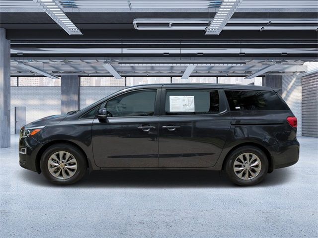 2021 Kia Sedona LX