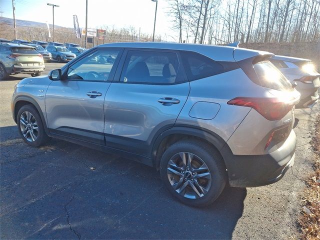 2021 Kia Seltos LX