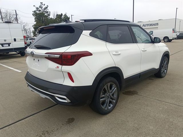 2021 Kia Seltos S