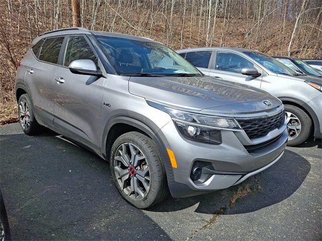 2021 Kia Seltos S