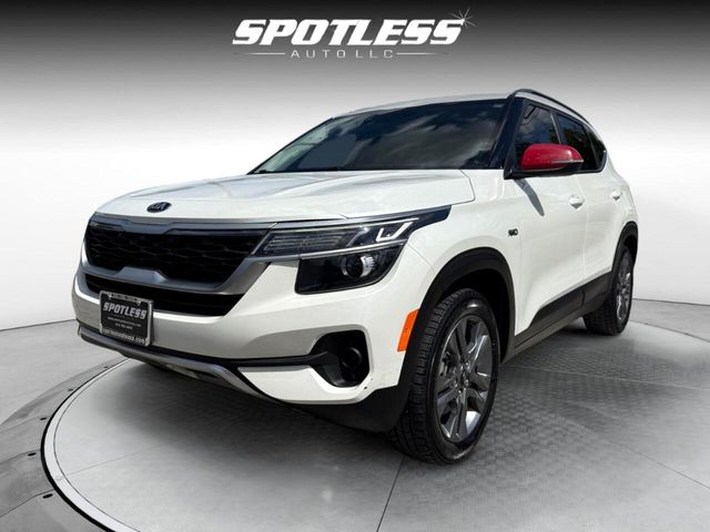 2021 Kia Seltos S