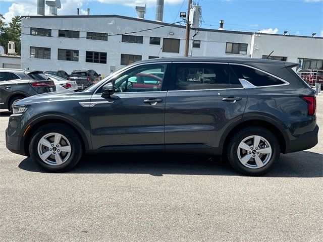 2021 Kia Sorento LX