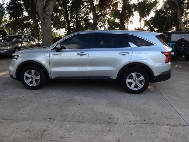 2021 Kia Sorento LX