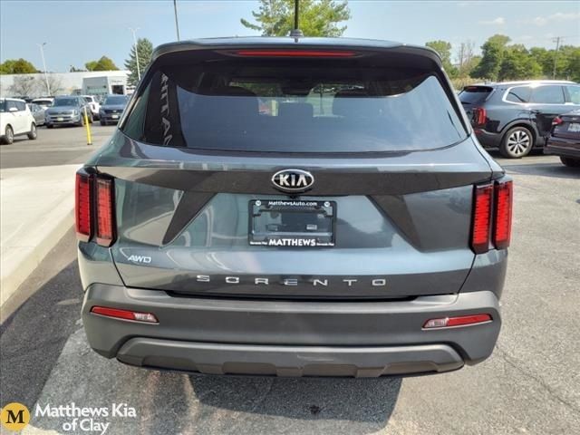 2021 Kia Sorento LX