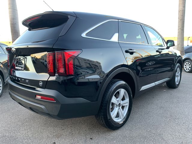 2021 Kia Sorento LX