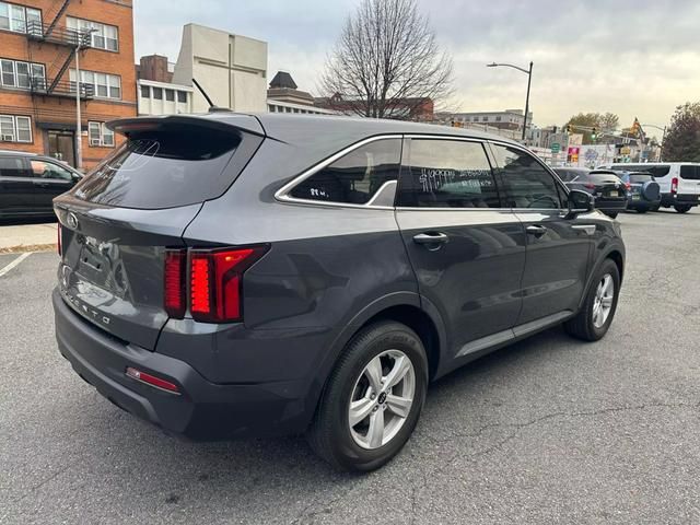 2021 Kia Sorento LX