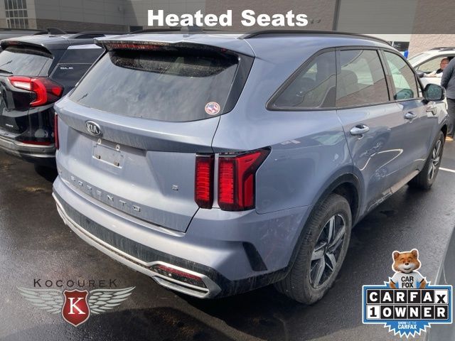 2021 Kia Sorento S