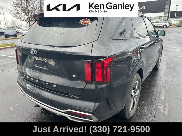 2021 Kia Sorento S