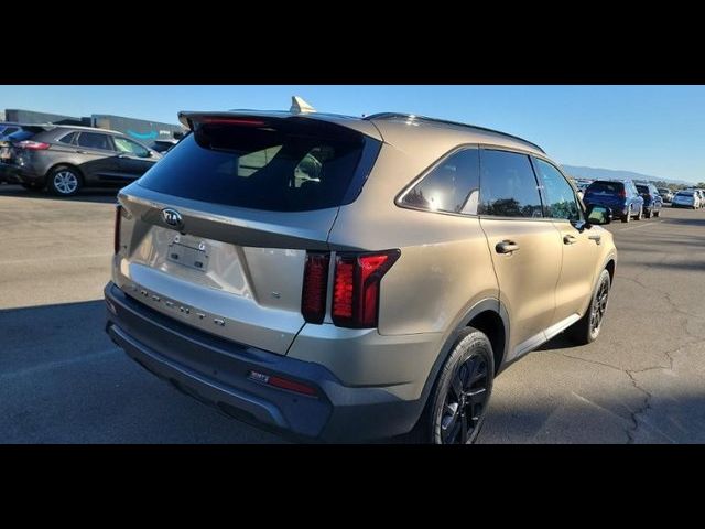 2021 Kia Sorento S