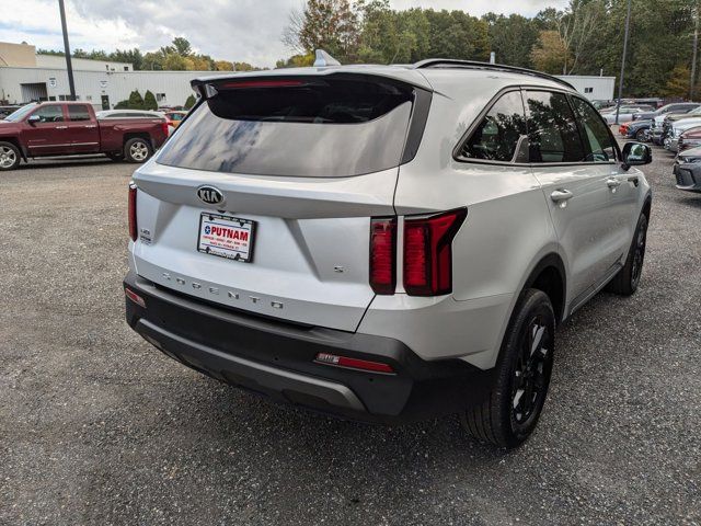 2021 Kia Sorento S